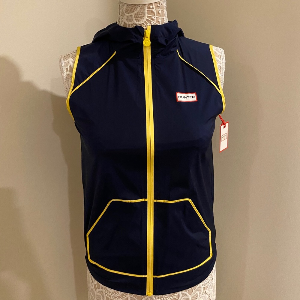 Hunter For Target Rain Vest Boys size Large 10/12 NWT